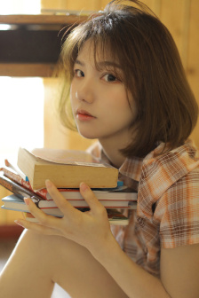 美女叼嗨