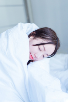 乱码国产丰满人妻WWW